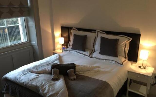 Ground Floor City Retreat