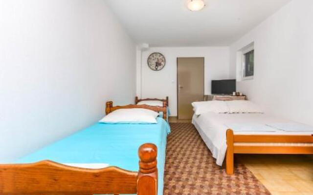 Apartment Cica