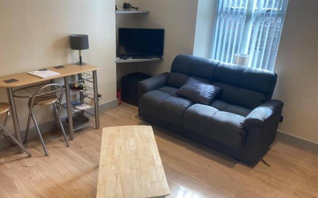 The Annex Keith Self Catering WiFi Private Parking bkng