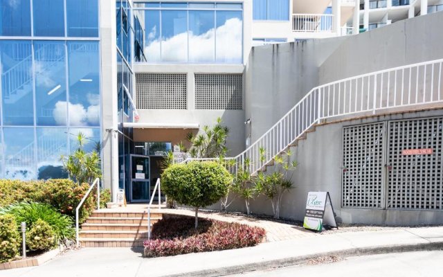 ☆Airliedise☆NO hills☆Kitchen☆5min walk 2 Ferry terminal☆WiFi☆Netflix – Outside – Airlie Beach