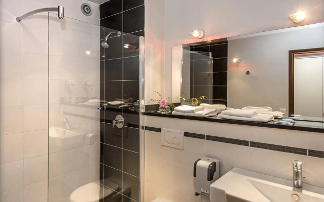 Hotel Du Commerce logis de france