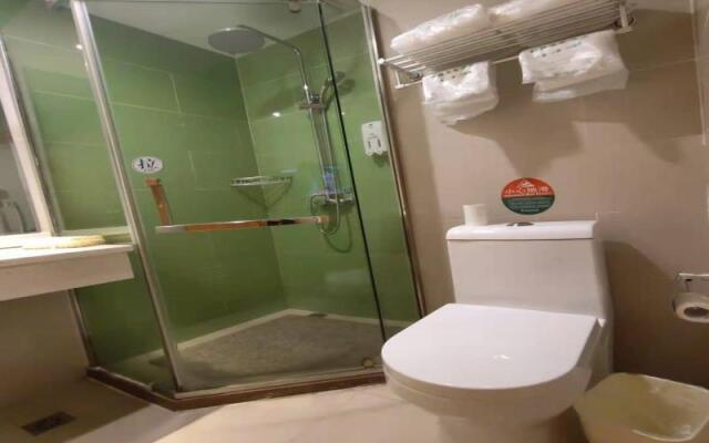 Отель Greentree Inn Fuzhou Jinxi City Brilliant Huacheng