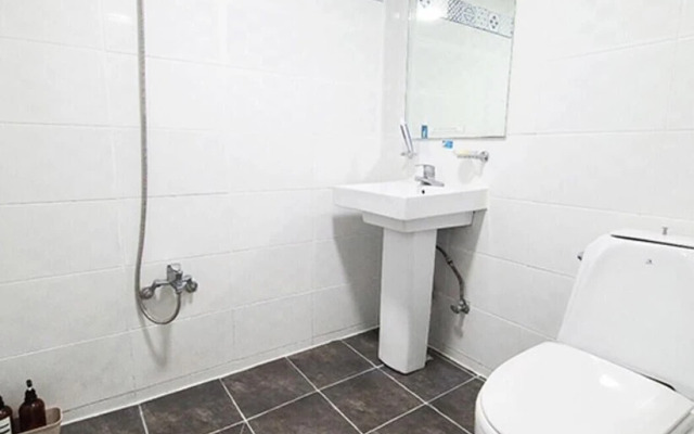Busan Hill Guest House