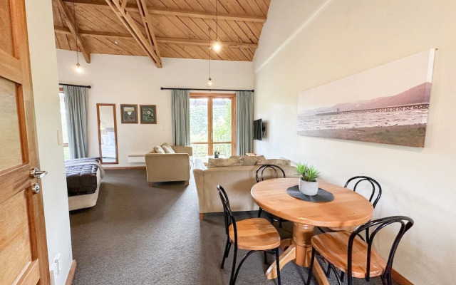 Silverstream Retreat