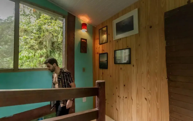 Hostel e Camping Rio das Pedras