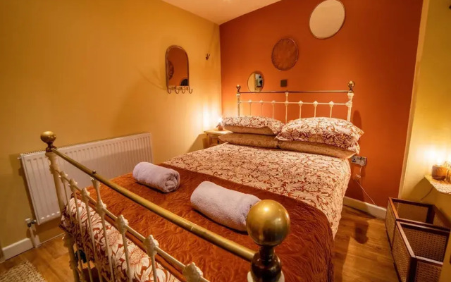 Host Stay The Bothy