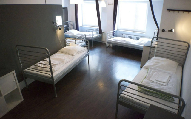 Station Hostel For Backpackers