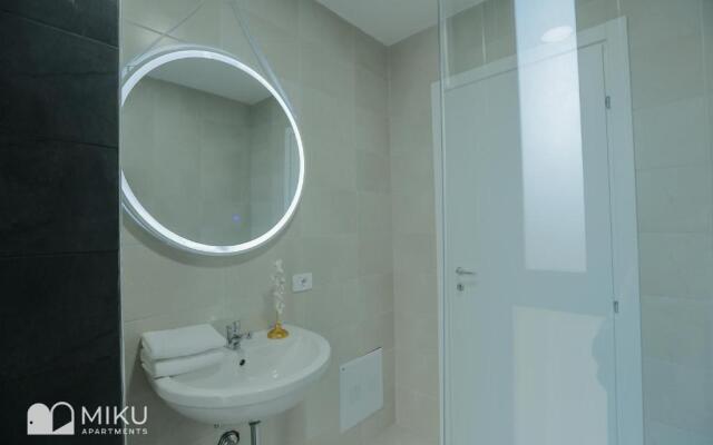 Miku Apartment-Lovely 1 Bedroom Spectacular View