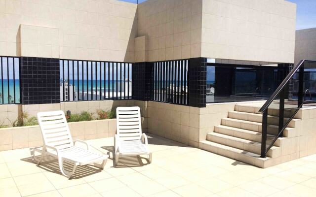 Apartartamento 2qtos novo e completo a 250 mts do mar