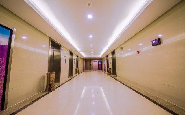 Lavande Hotel Haining Leather City Yintai