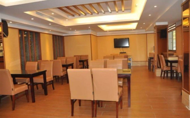 Yiwu Ruifeng Hotel