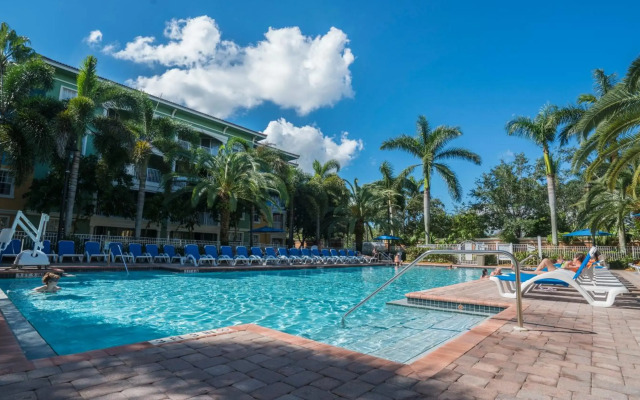Mizner Place at Weston Town Center, Fort Lauderdale