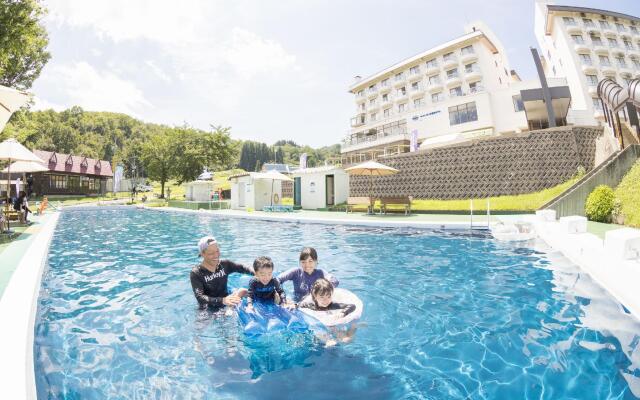 Muica Onsen Hotel