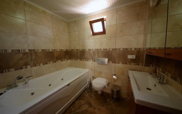 Villa Kalkan by Akdenizvillam