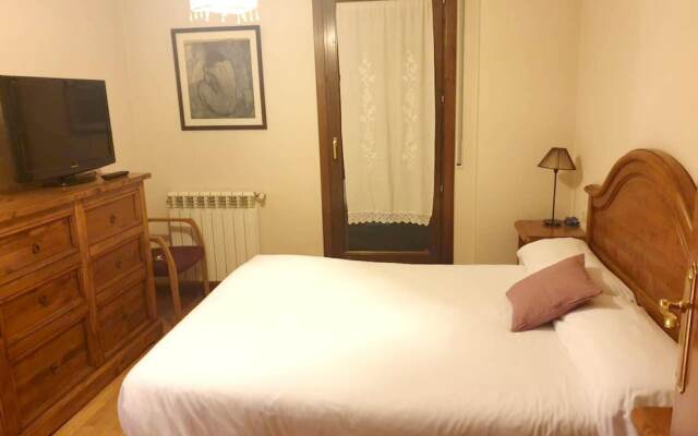 Apartment with 3 Bedrooms in Escaldes-Engordany, with Wonderful Mountain View And Wifi — фото 3