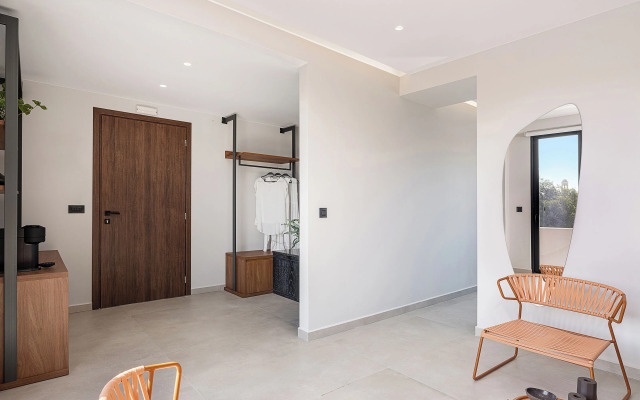 Theta Boutique Hotel