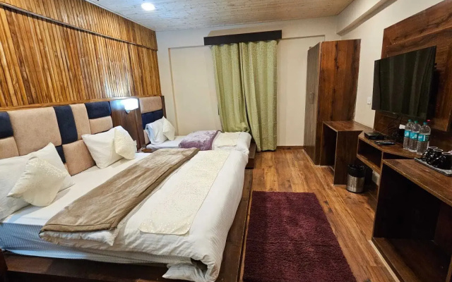 Hotel Yoga Badrinath Dham