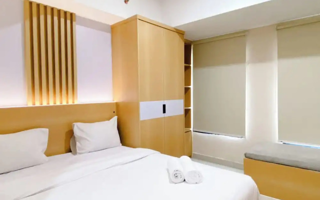 Homey And Cozy Living Studio Pollux Chadstone Apartment