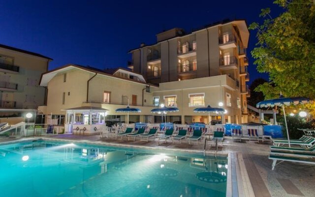 Hotel La Plaja