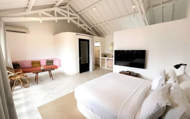 Lovely 2BR Villa Close to The Beach – Guest Rooms – Kuta
