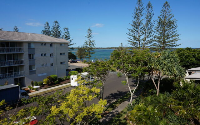 Moorings Beach Resort