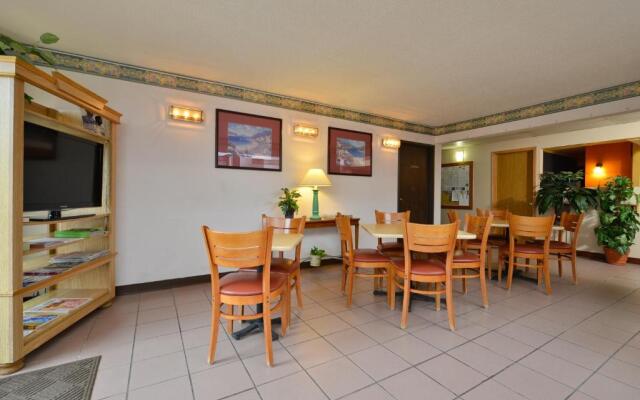 Americas Best Value Inn Decatur, IL
