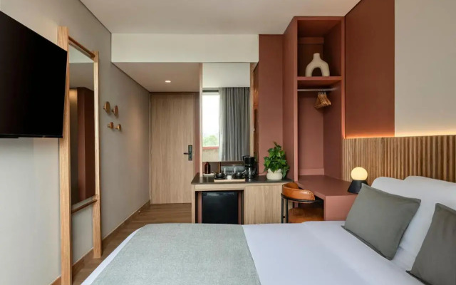 Heiss Hotel