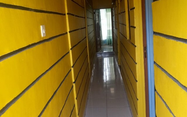 Golden Bay Hotel
