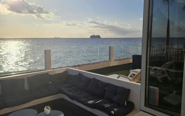 Seaview Resort  Boca Sami