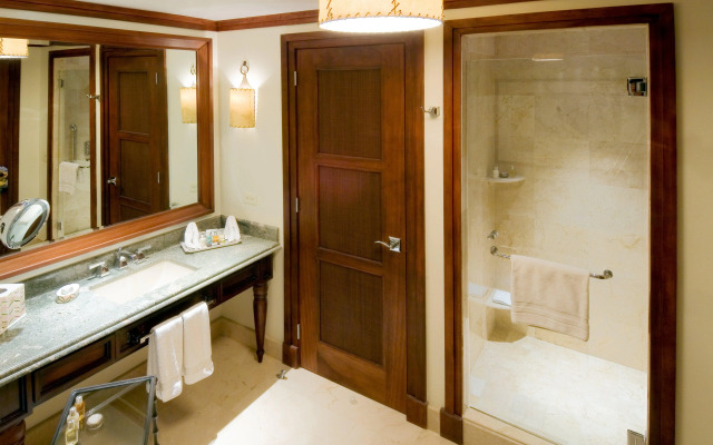 InterContinental Costa Rica at Multiplaza Mall by IHG