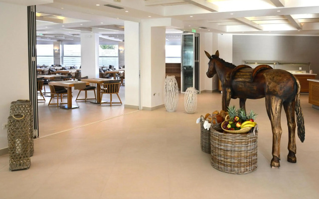 Insula Alba Resort & Spa