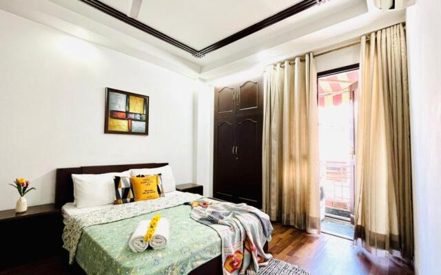 Bluo 1Bhk Green Park - Balcony, Lift, Parking