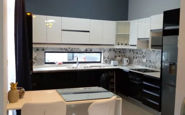 2 Bedrooms House in Heart of Kalundu