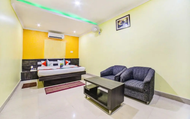 Hotel Royal Guest House by FabHotels