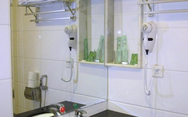 Junzilan Business Hostel