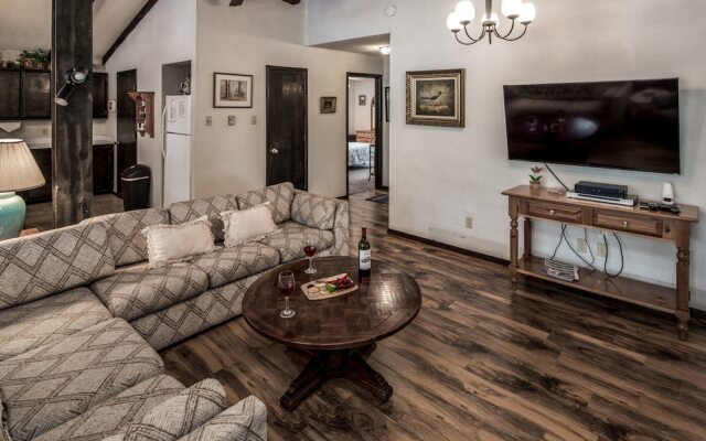 Ruidoso Three-bedroom