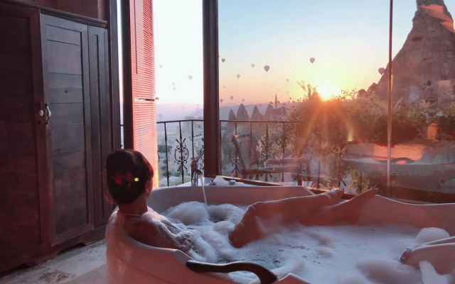Hermes Cave Hotel