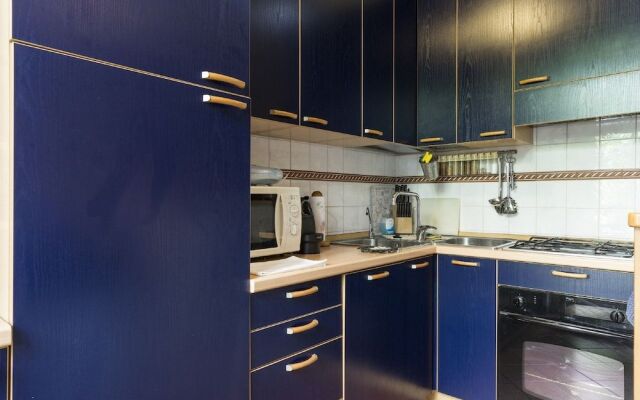 Lemon Tree Apartment Sistine Chapel