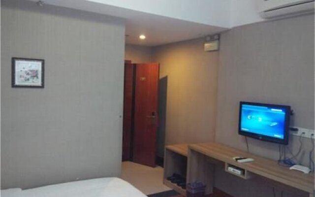 Meilun Boyue Hotel (Xiamen Railway Station Store)