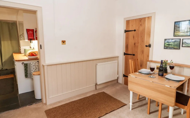 Natland Hall Cottage