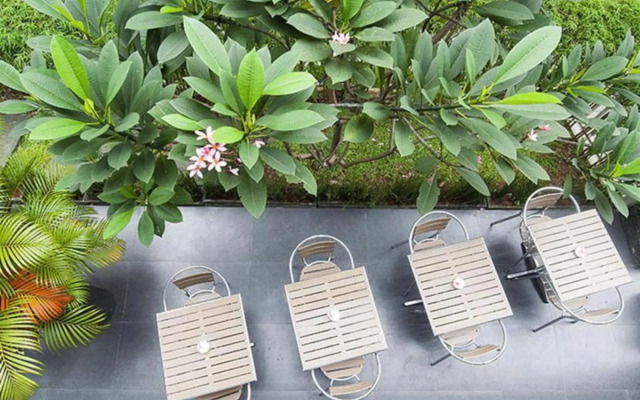 Sampit Residence Managed by FLAT06