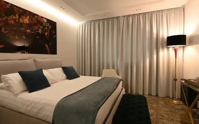 Golden House Cinecittà