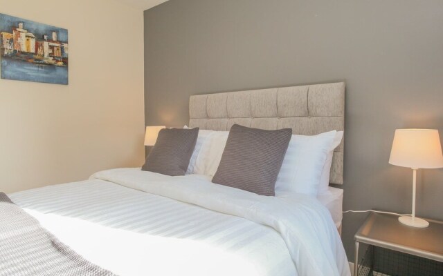 Royal Apartment Upper Lisburn Road