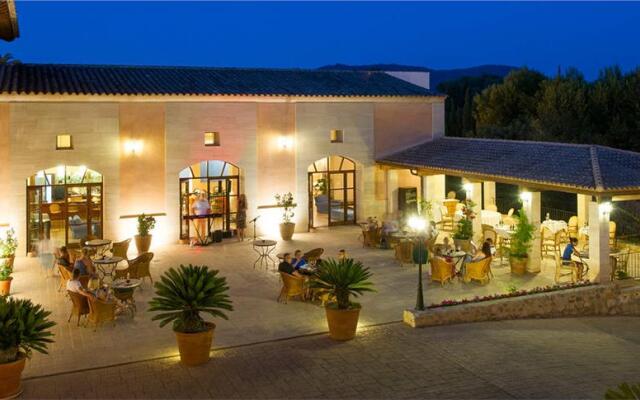 Pula Suites Boutique Resort