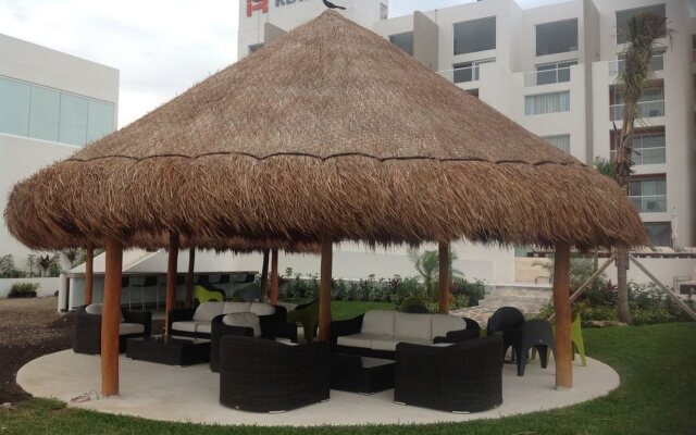 Real Inn Cancún