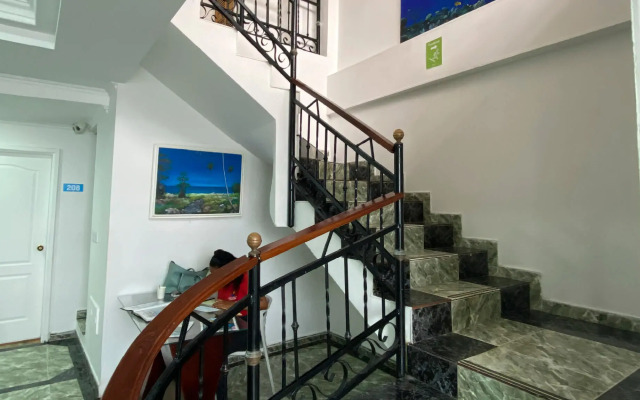 On Vacation Coral Flower