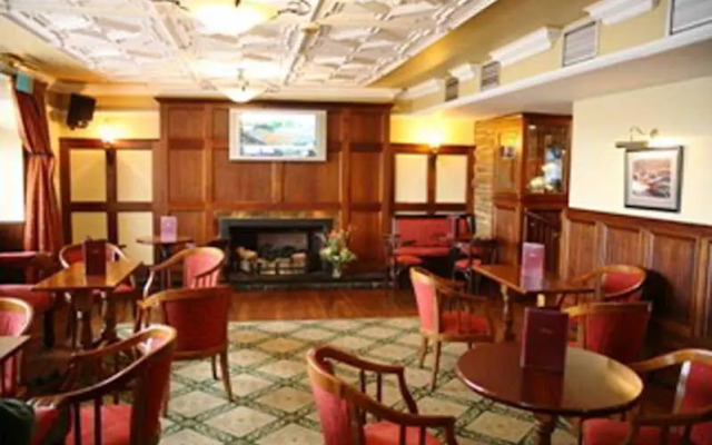 Walter Raleigh Hotel