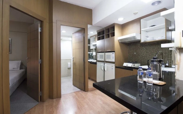 RedDoorz Apartment @ Cilandak