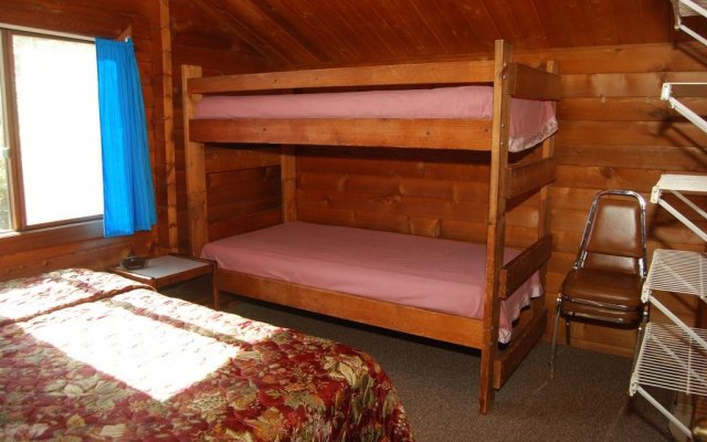 La Conner Camping Resort Cabin 11