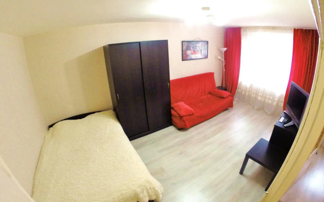 Милана на бульваре Кавказский